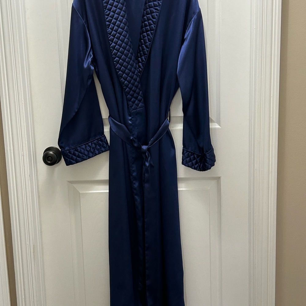 Ladies Robe size S